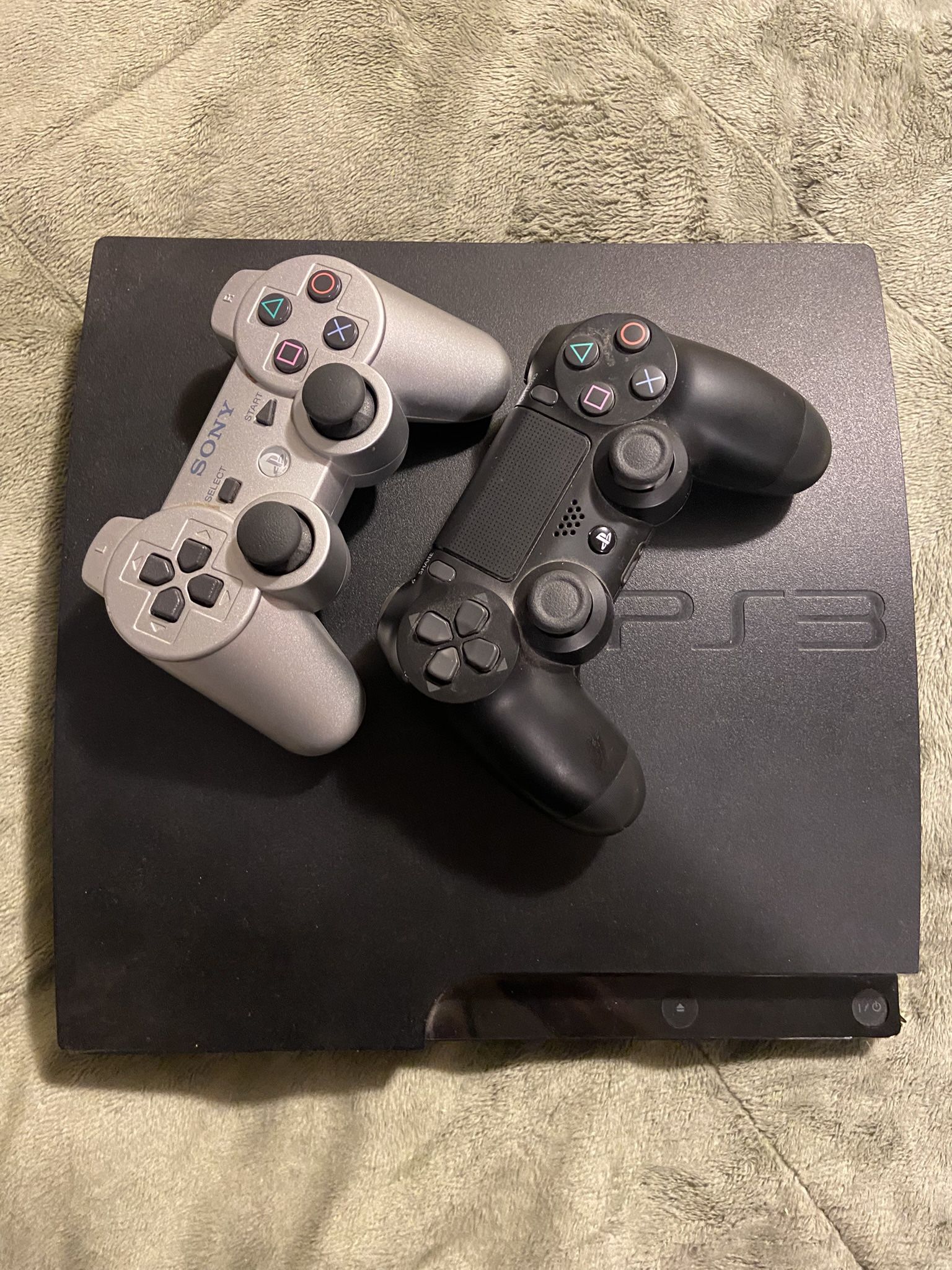 Sony PS3 Slim Console With 2 Controllers 