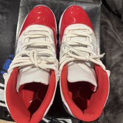 Jordan 11 Cherries 
