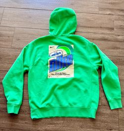 Nike "Ultra Drip" Keep It Clean Pullover Hoodie Lime Green Sz Med DM2199-362