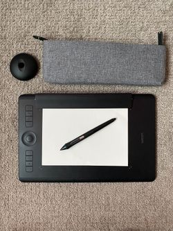 Wacom Intuos Pro - Medium Paper Edition - Graphic Design Tablet