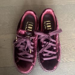 Puma Fenty By Rihanna Royal Velvet Maroon Creepers is Women’s 6 