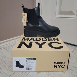 Madden NYC Chunky Lug Boots Size 11 Black
