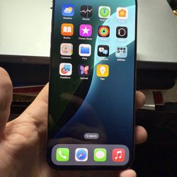 iPhone 16 Pro Max 256gb Factory unlocked works with all carriers, Verizon, AT&T, T-Mobile, metro pcs, cricket, Obama, all of them, not sprint 