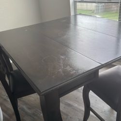 Kitchen Table Three Chairs Middle Part Detachable 