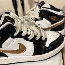 Jordan 1 Mid Patent Black White Gold (PS) Size 1Y