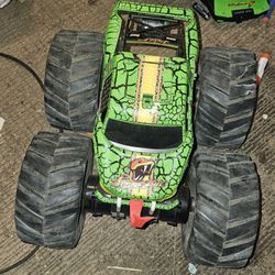 Snake bite Monster truck