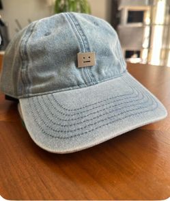 🧢 Acne Studios Face Plaque Light Wash Denim Cap