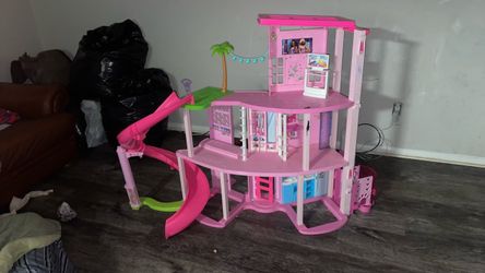 Barbie Dreamhouse 3-Story Dollhouse with Slide