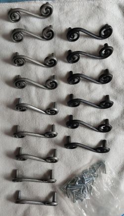 Cabinet pulls