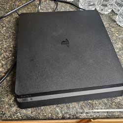 Ps4 slim