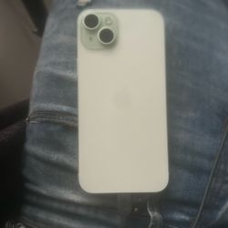 iPhone 15 Plus 