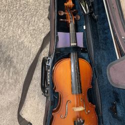 Karl Knilling Violin 7269 Needs Small Repair Missing One String Which I Have 