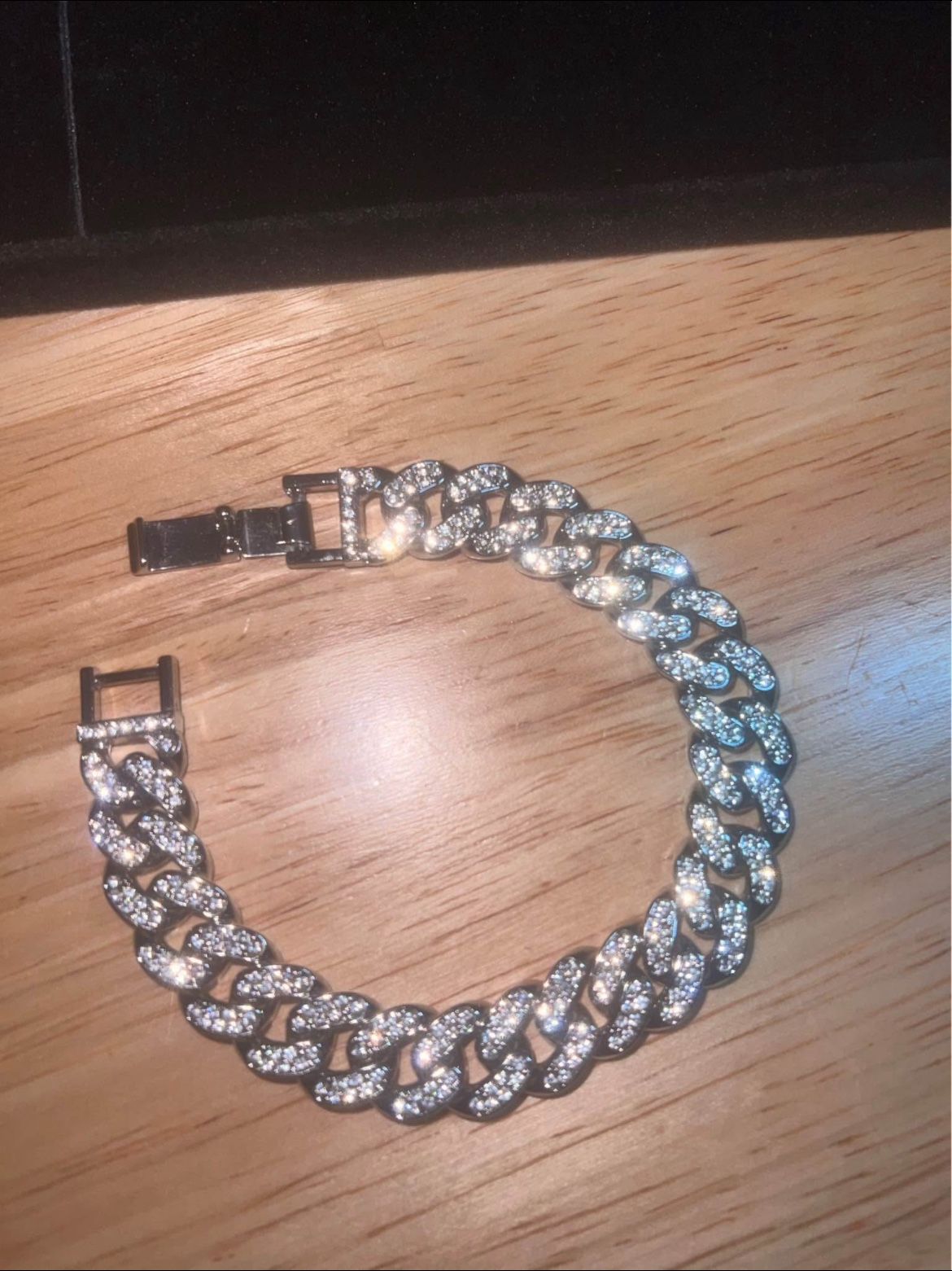 VVS 8 Inch Cuban Link Braclet *diamond Tested*