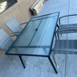 Table 4 Chairs New