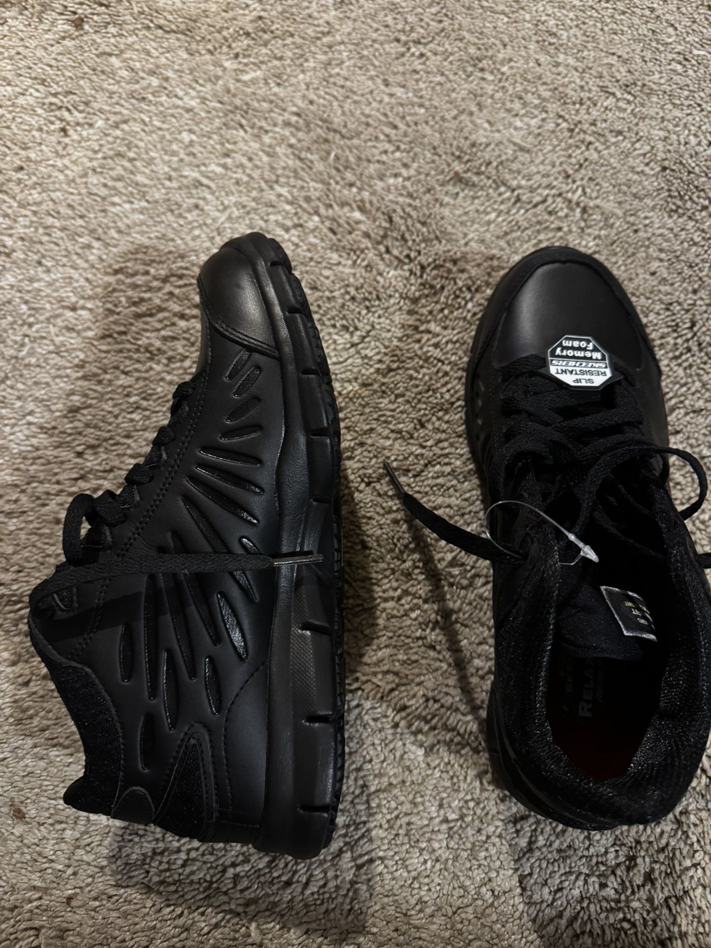 Skechers Women’s Work Shoes Size 7