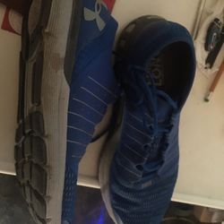 Nice Under Armour Tennis Shoes Size 12 Only $20 Firm