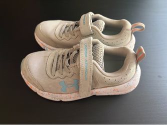 Little kids under armour athletic shoes