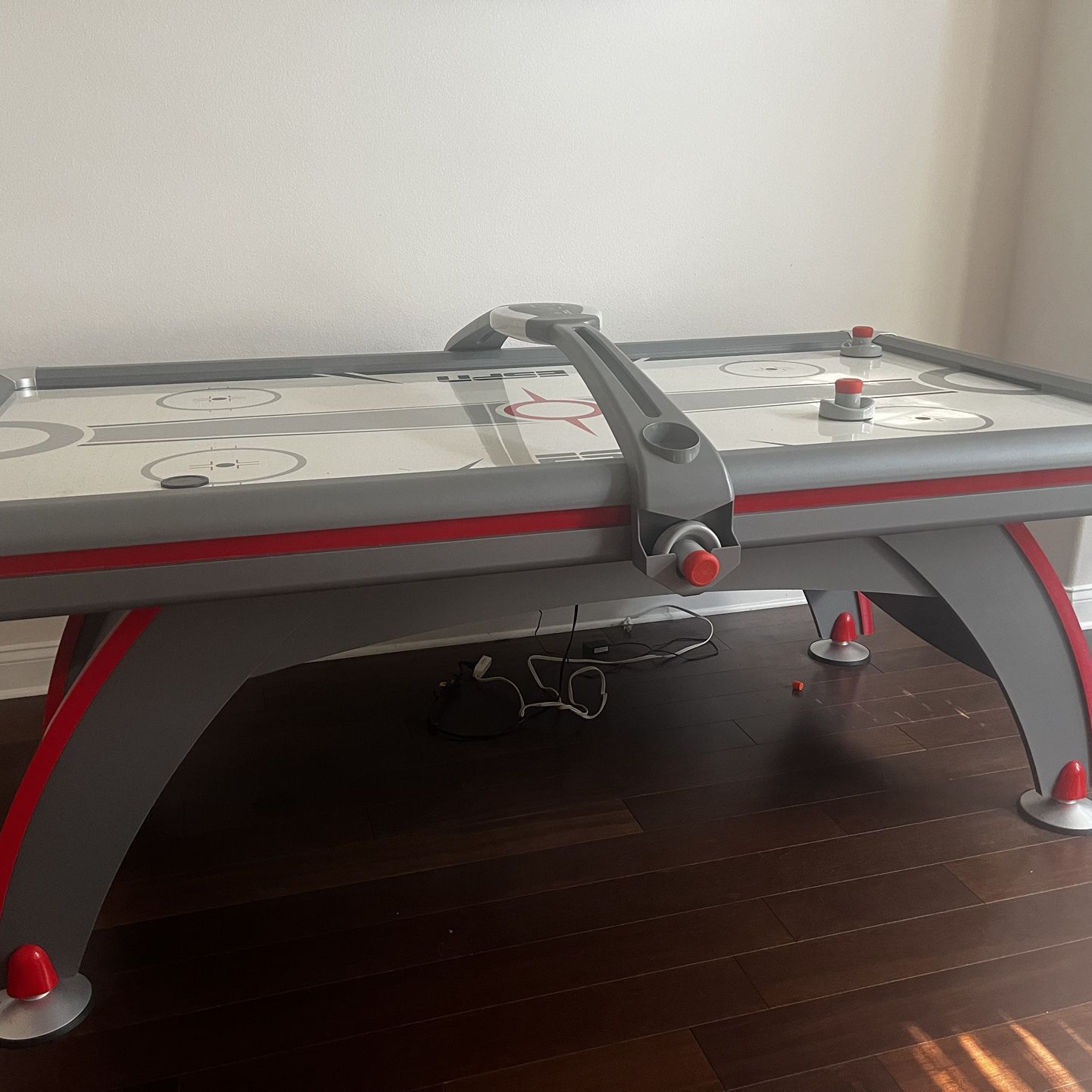 7ft ESPN Air Hockey Table With Freebies 