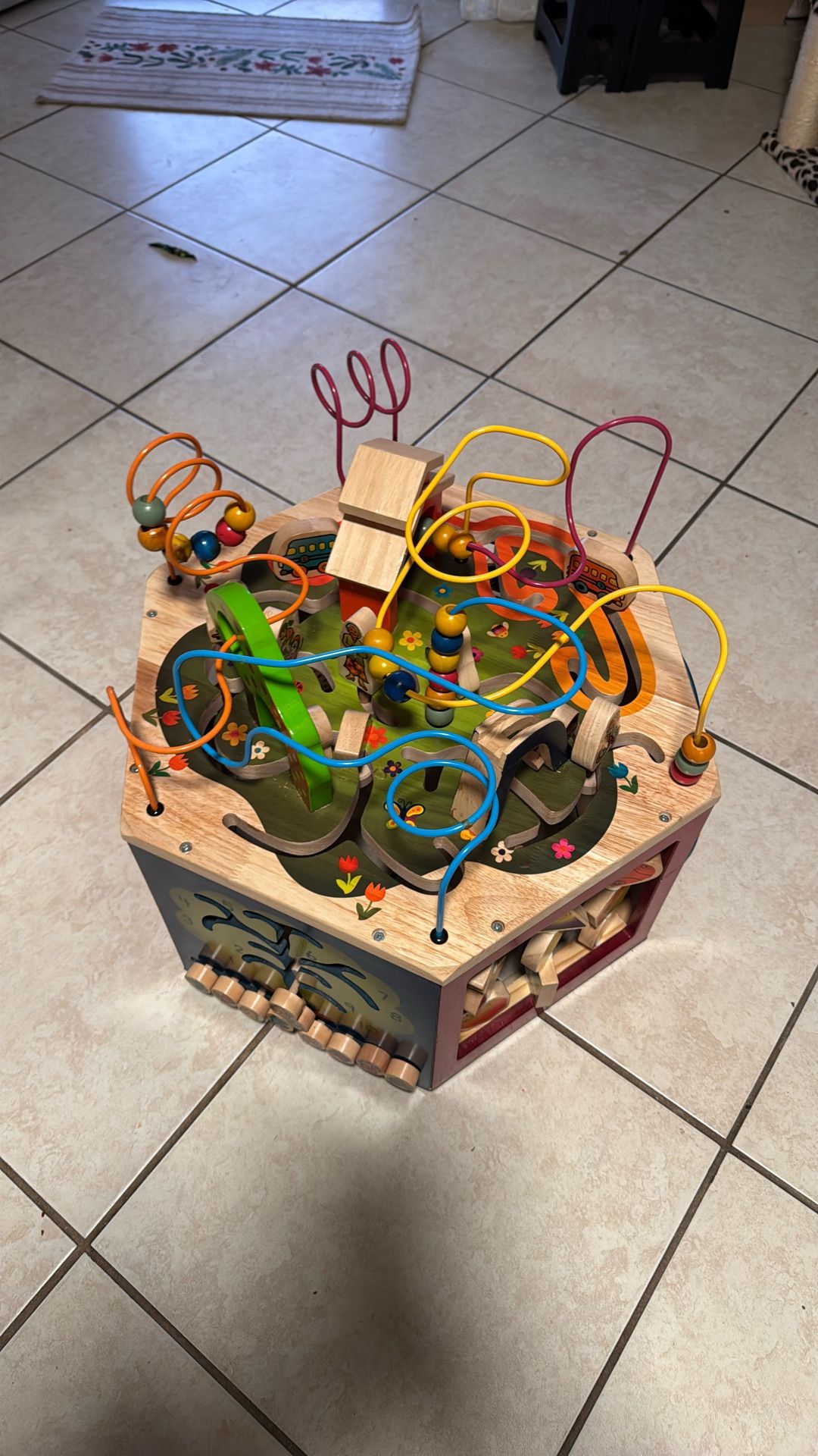 Toddler/child Wooden Activity Cube