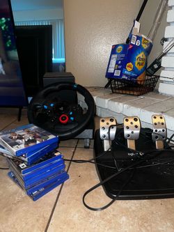 Logitech Steering Wheel & Pedals with PS4 Game Lot GTA V, Call of Duty, NBA 2K