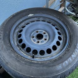 Toyota Rav4 dunlop factory tires and rims 255/65 17
