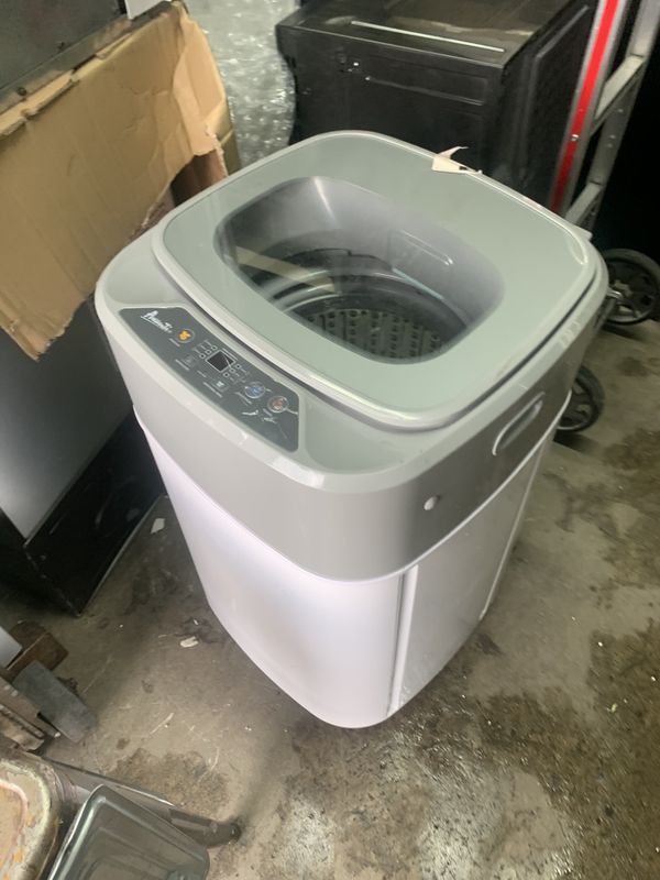 Avanti Small Washing Machine