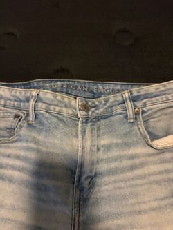 American Eagle Light Wash Jeans