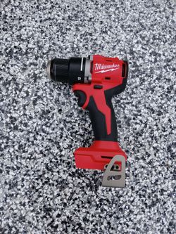 DRILL MILWAUKEE TOOL ONLY