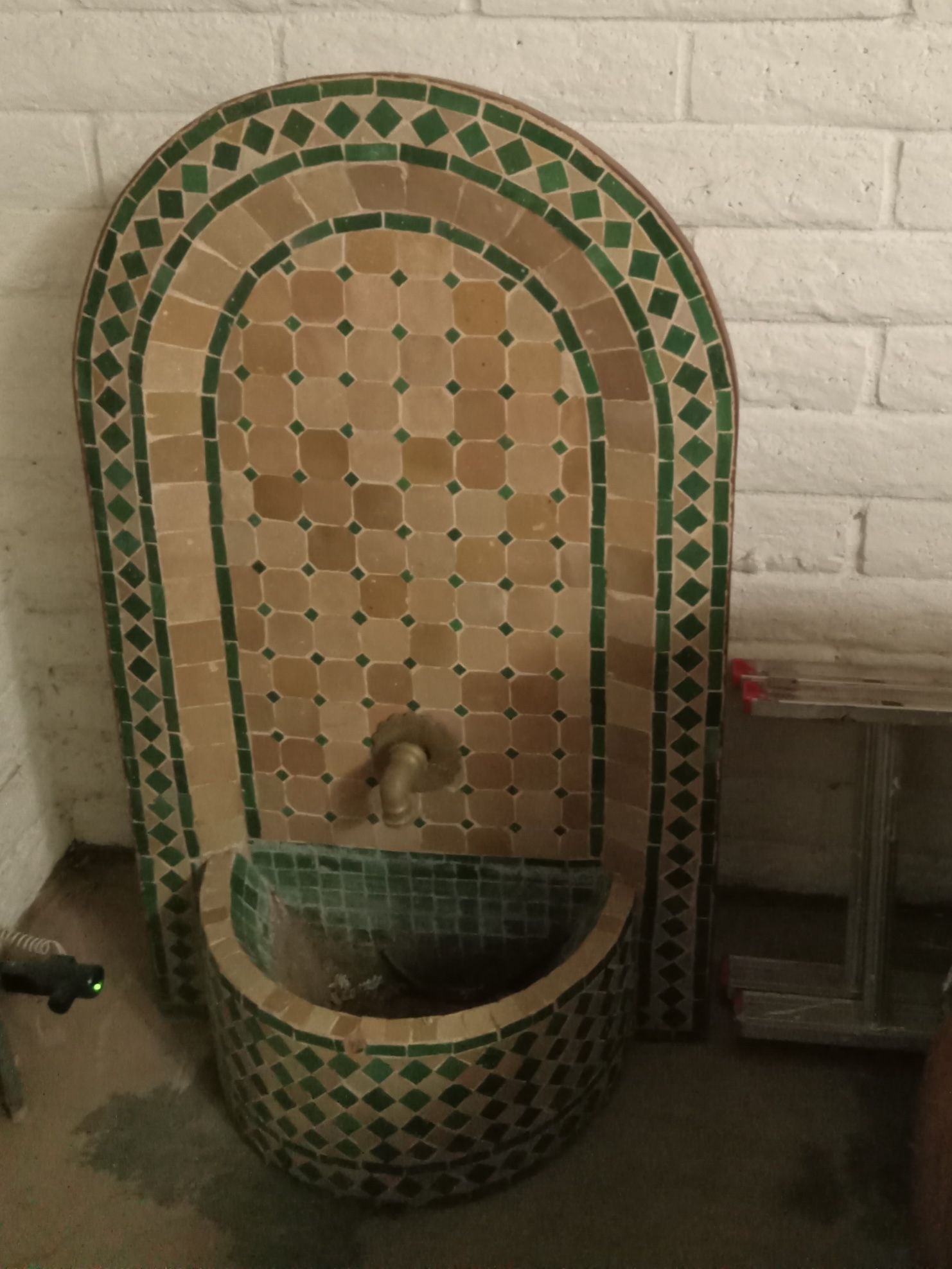 🏷️ Moroccan Fountain