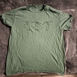 Skelton graphic t shirt