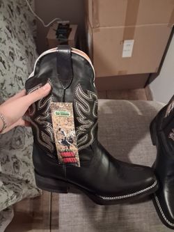 Men's Old Corral Boots Size 10