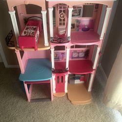 Barbie Dream House