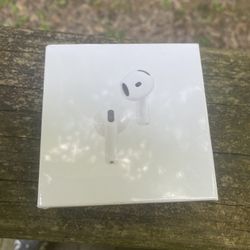  Apple AirPods 4th Gen Noise Cancellation (New & Sealed)