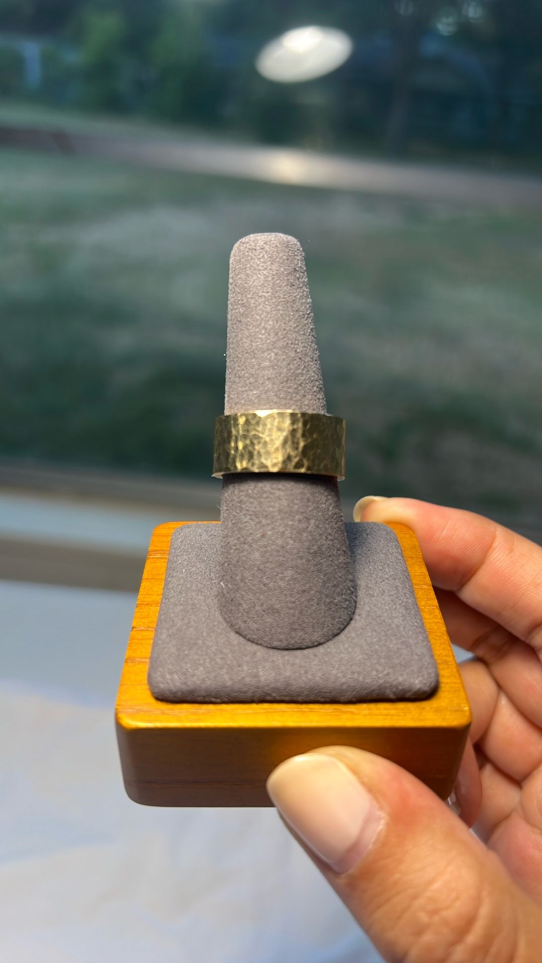 14k James Avery Hammered Band