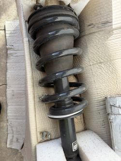 2007-2014 GM struts Tahoe, Yukon or Escalade