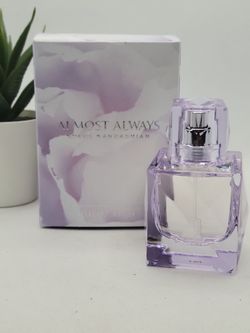 KHLOÉ KARDASHIAN   

ALMOST ALWAYS Eau de Parfum  

1 fl