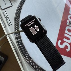 Apple Watch Series 3 42mm