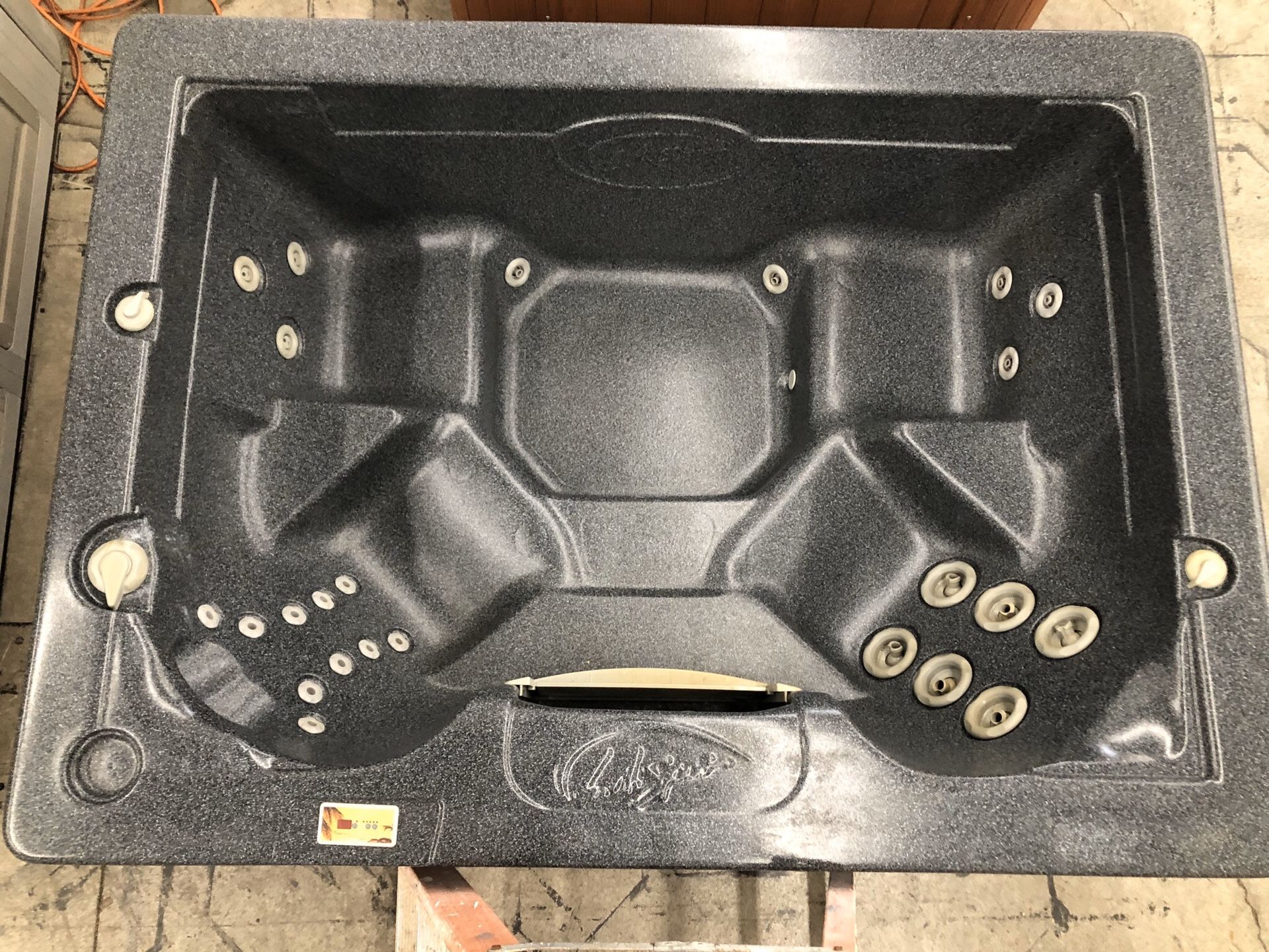 L.A. Spas 5x7 open seated 110v plug in hot tub