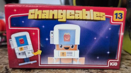 McDonald's Changeables #13 Happy Meal Toy