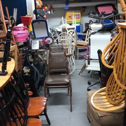 Extra chairs 🪑 