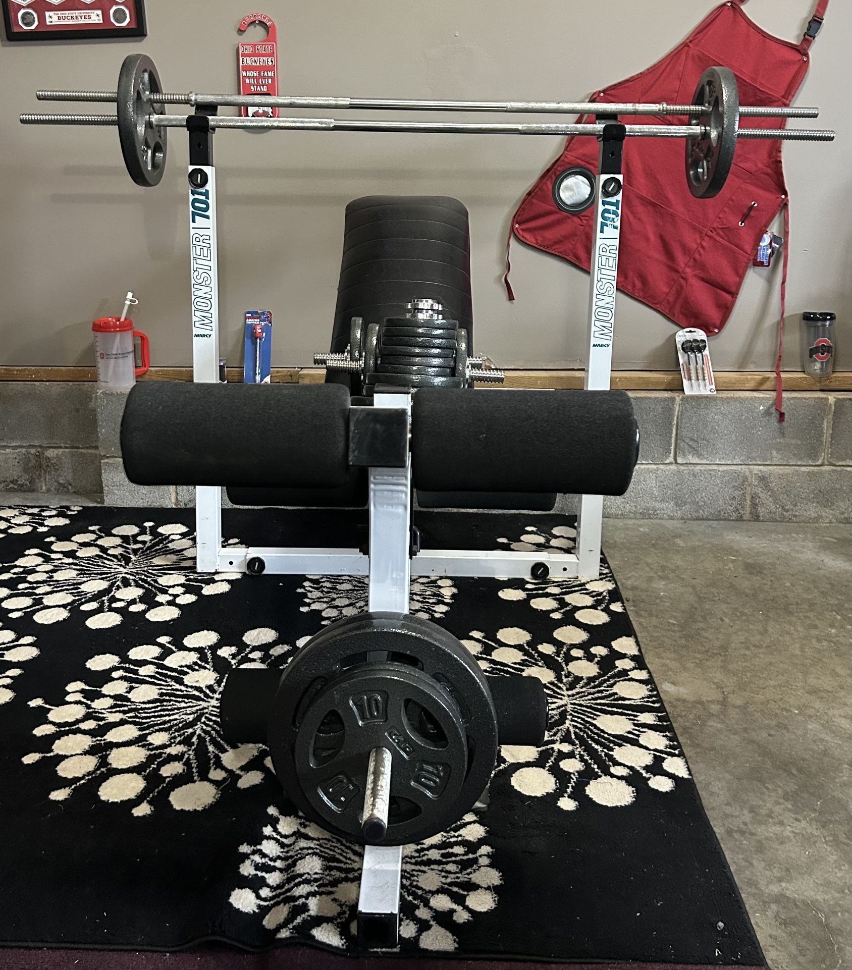 Marcy Monster 701 Weight Bench for Sale in Clarksville, TN - OfferUp