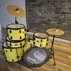 Evans Drum Set.