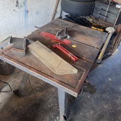  Table Saw