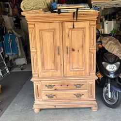 Armoire TV Cabinet 