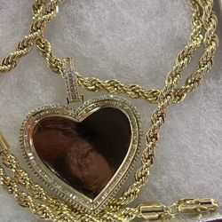 14k Picture Pendant with free picture install available in different designs