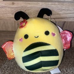 Bumble Bee 4.5 In Squishmallow 