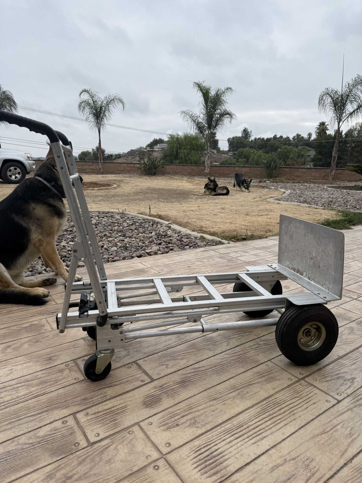 “World’s Greatest” 4-in-1 Convertible Hand Truck (aluminum)