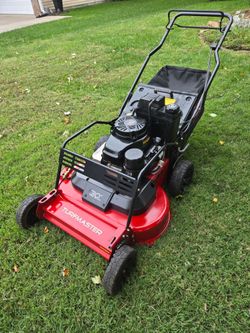 Fairly New Commercial Toro 30" Turfmaster