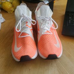 NIKE  SHOES 