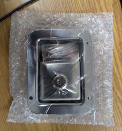 Chrome Toolbox Lock With Key